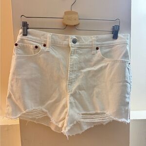 Levi's Cream Jean Shorts